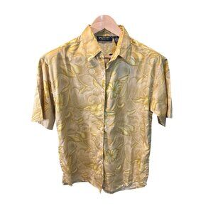 Priandhas Collection Large Yellow Floral Short Sleeve Button Up Shirt NWT